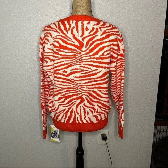 Halara Orange sz M Round Neck Button Front Animal Print Cardigan - Picture 11 of 12